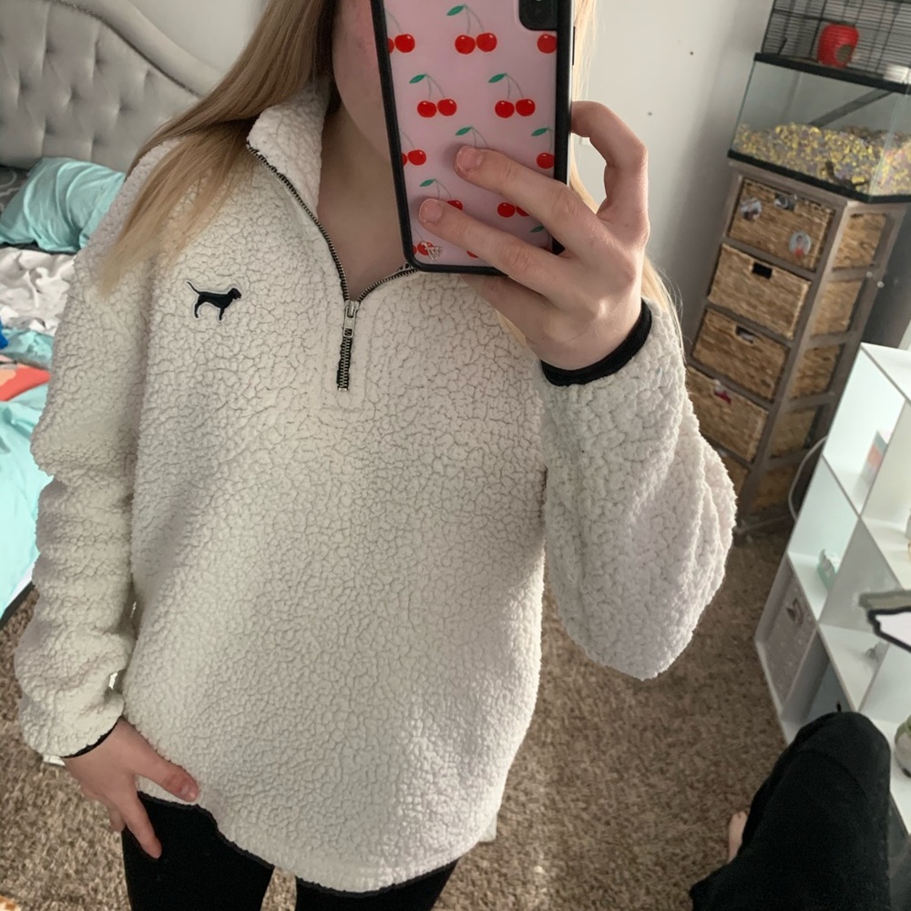 Pink/Victoria secret Sherpa